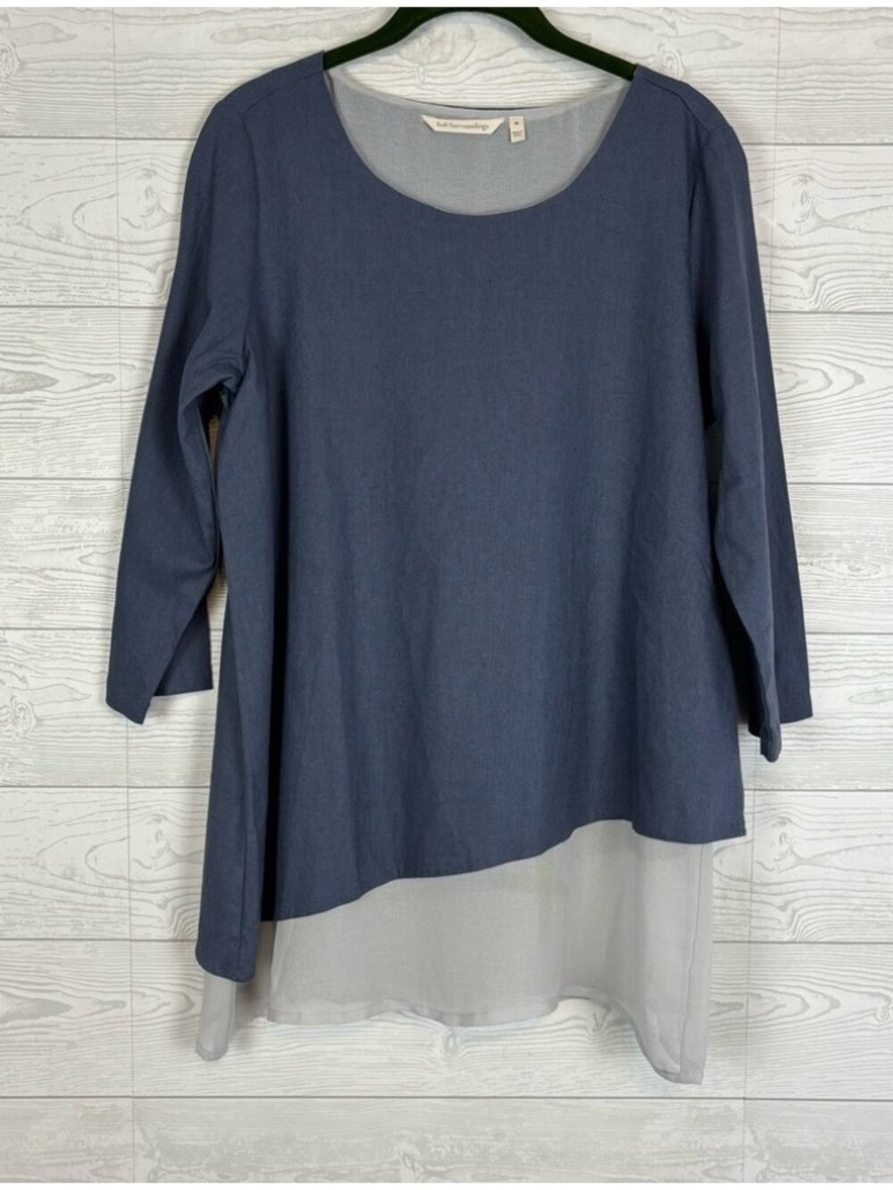 BLUE LINEN LONG SLEEVE TOP BLOUSE SIZE MEDIUM